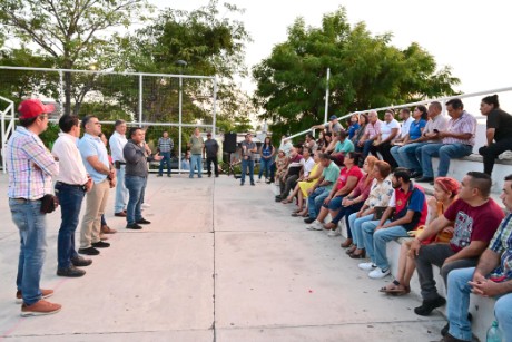Escuchar, atender y cumplir acuerdos, compromiso diario en las colonias: Riult Rivera.