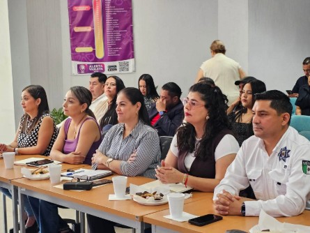 Transformación institucional en Tepic: la regidora Griselda Guzmán y activistas trazan la ruta para un municipio neuroincluyente.